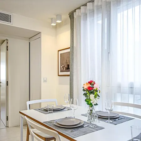 Appartamento Porte De Monaco - Cozy 3 Pièces - De *