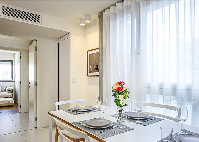 Apartamento Porte De Monaco - Cozy 3 Pièces - De *