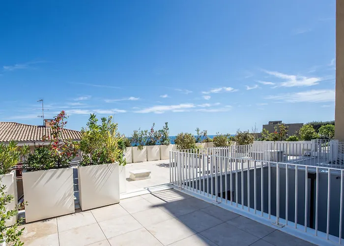 Apartamento Porte De Monaco - Cozy 3 Pièces - De Cap-d'Ail